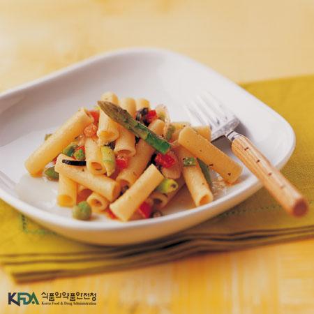 펜네 파스타 샐러드