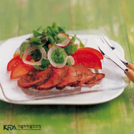 스테이크 샐러드