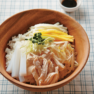 닭가슴살청포묵비빔밥