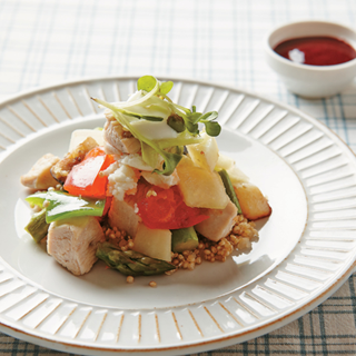 퀴노아닭가슴살샐러드