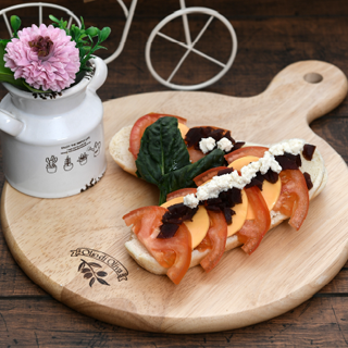 콩비지포카치아 샌드위치