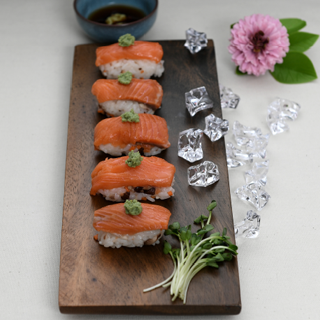 와사비 연어초밥