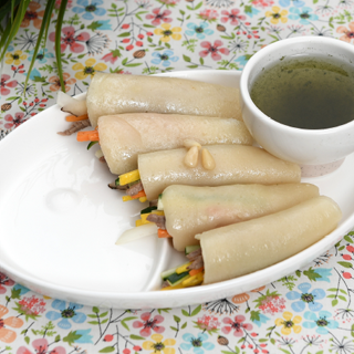 녹차와 대추밀전병