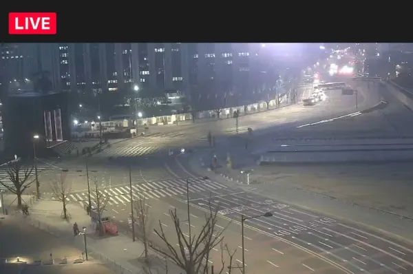 네이버지도 보는데 서울에 계엄령 터진줄ㅋㅋㅋ.jpg